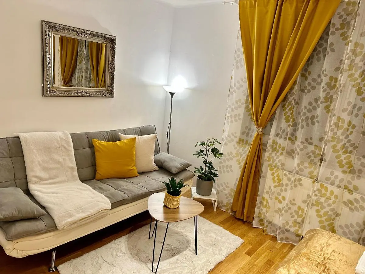 Gasthuis Green Paradise & Cozy Retreat Salzburg With Free Parking